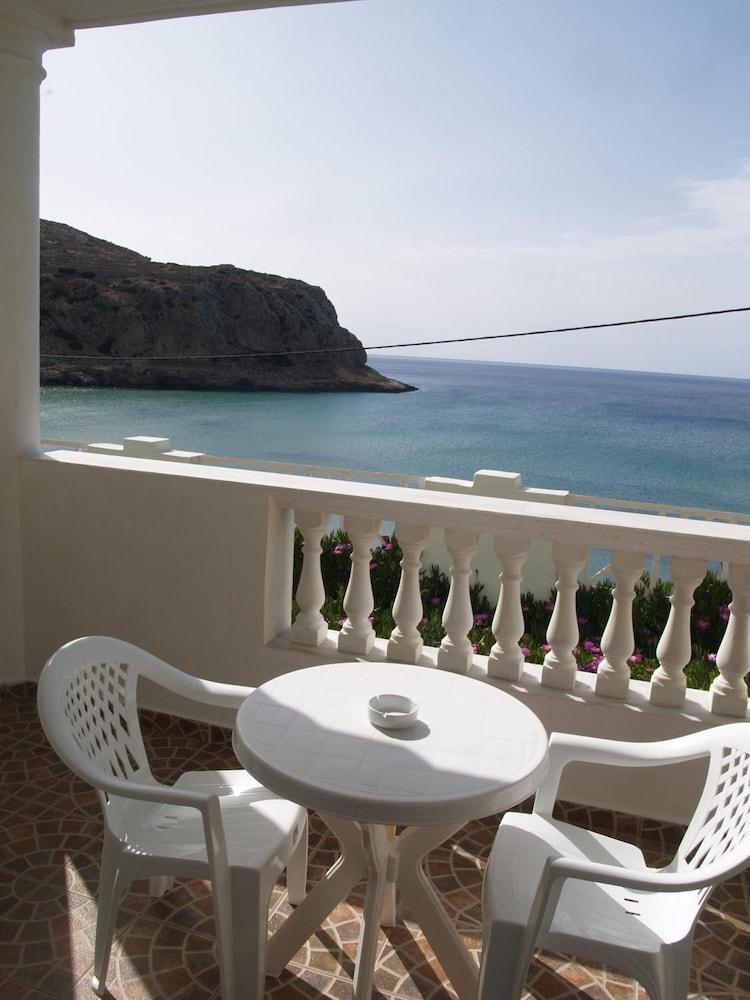 Αθηνά Παλάς Aparthotel Αρκάσα Εξωτερικό φωτογραφία