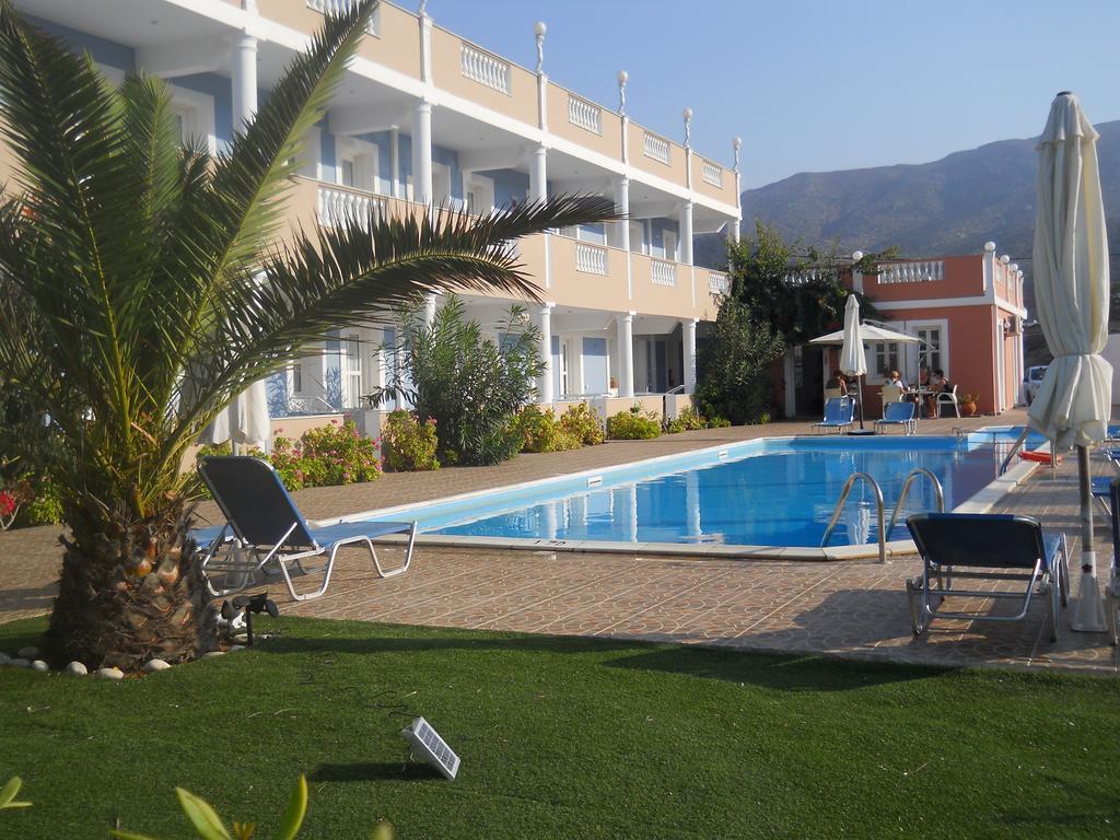 Αθηνά Παλάς Aparthotel Αρκάσα Εξωτερικό φωτογραφία